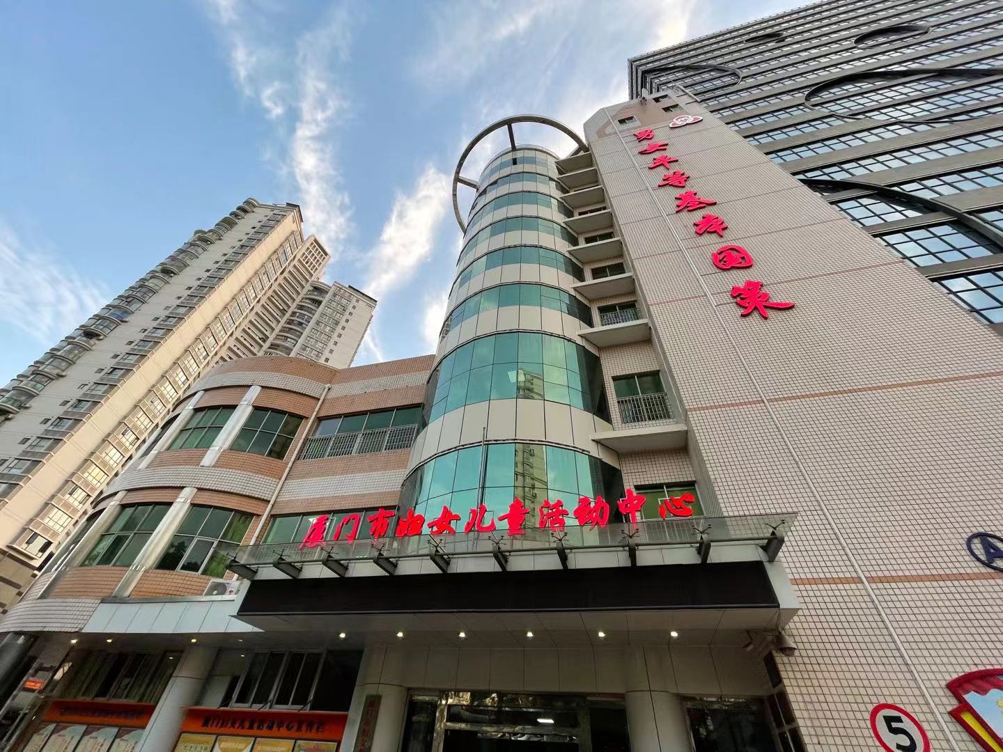 麻辣鲜香,好吃实在,今天我来到的这家位于厦门松柏路的巾帼大厦a栋2楼