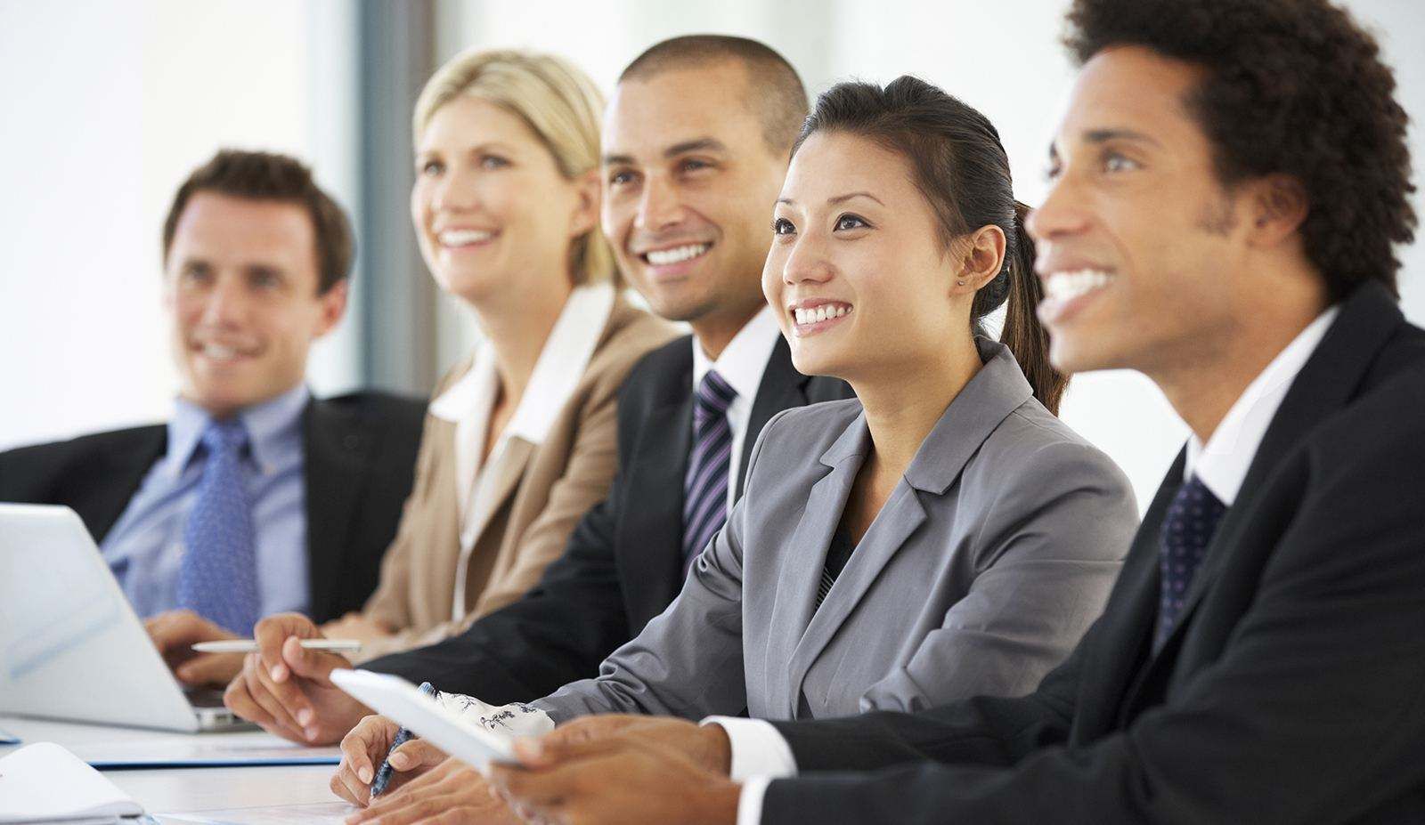 职场中，想要获得领导赏识，真正有用的方法正是这些