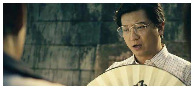 在这部电影中饰演王老师的演员是田雨,他也正是通过这部电影让更多的