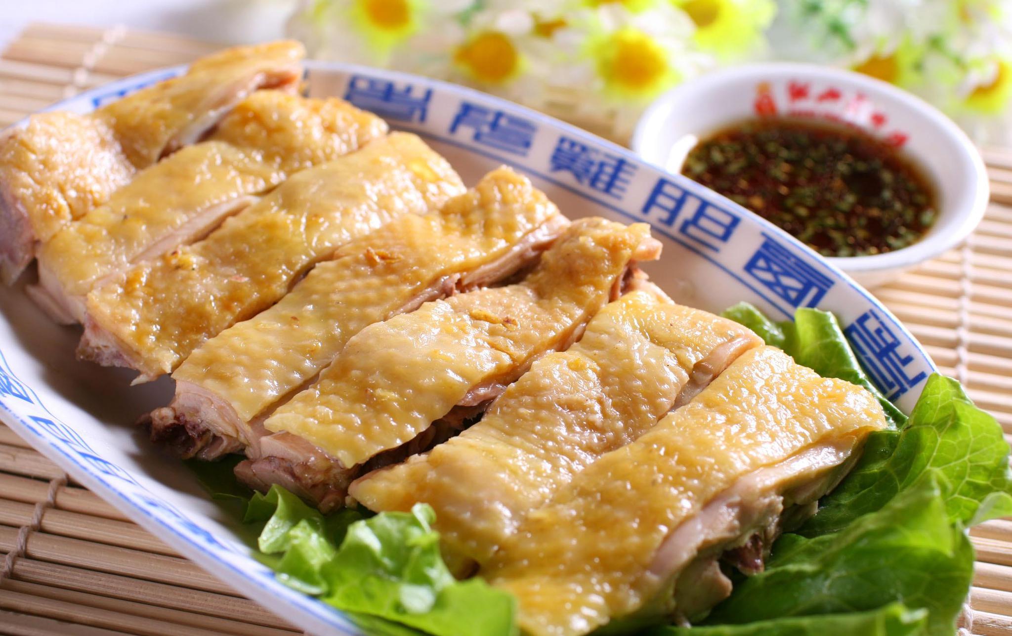 盐水鸡,皮滑肉嫩又好吃,这一道美味家常菜,看着就馋!