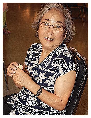 香港老戏骨黎宣,她是黎姿的姑妈,更是香港电影之父黎民伟之女