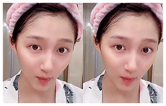 关晓彤当众卸妆看到她离开美颜后的素颜小鹿真是捡到宝了