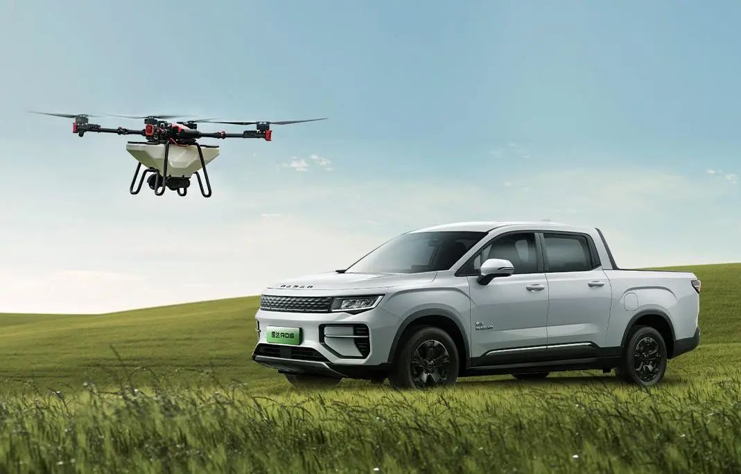 雷达rd6创业版上市去跟燃油皮卡抢市场