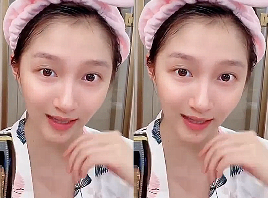 关晓彤当众卸妆看到她离开美颜后的素颜小鹿真是捡到宝了