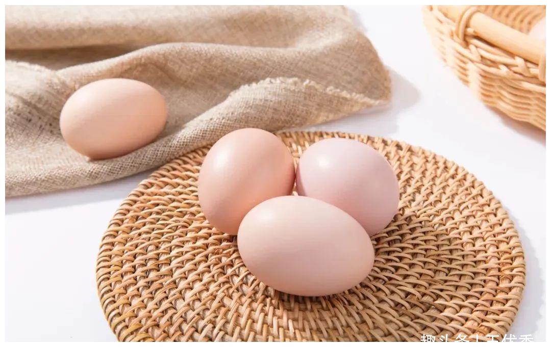 揭秘一颗鸡蛋背后的市场价值 (揭秘一颗鸡蛋的故事)