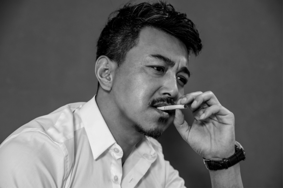 革命历史剧《跨过鸭绿江》乌日根饰演开国上将杨得志