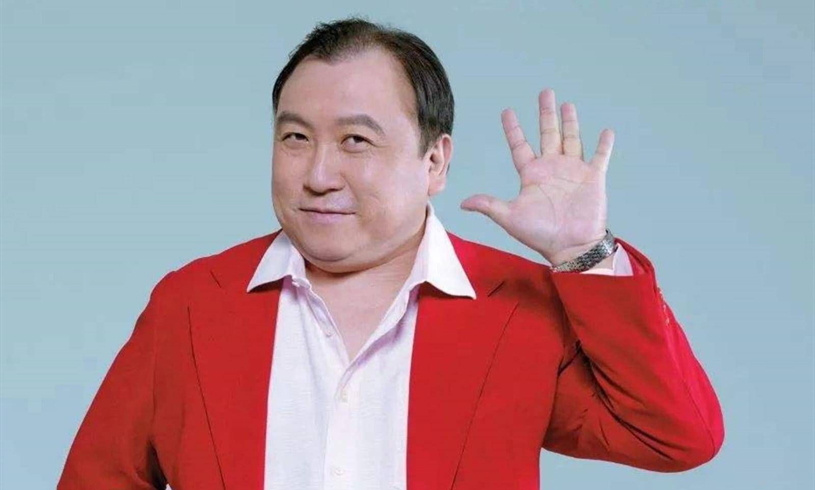 曾与邱淑贞缠绵，低落期靠拍烂片生存，王晶到底经历了什么？