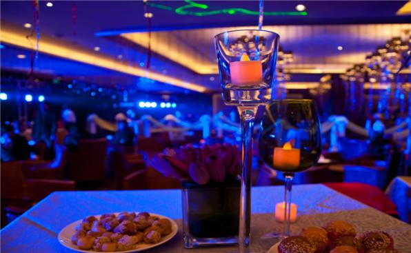 策划一场活动多少钱_辩论赛策划书活动流程_策划活动