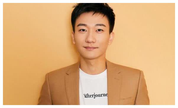 马伊琍新恋情网传男方是欢乐颂中的应勤两人相差18岁