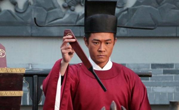 铁面无私的包青天，一生娶了3个老婆，为何传宗接代的是丫环？__财经头条