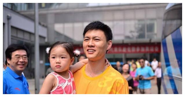 特别要提一下仲满的妻子,他的妻子名叫武宗文,目前是南京大学的团委副