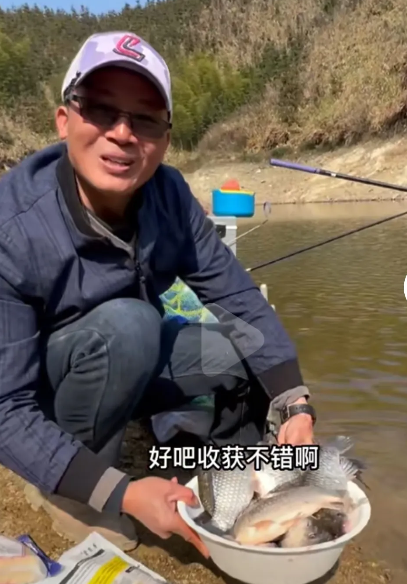 春钓滩用长杆还是短杆看刘志强的外号就知道了钓滩未必要钓近