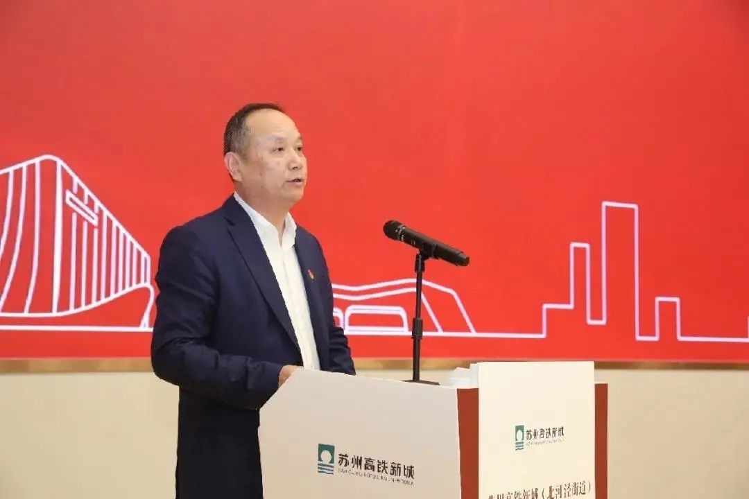 为爱而生歌曼丽慈善再行动温暖新城