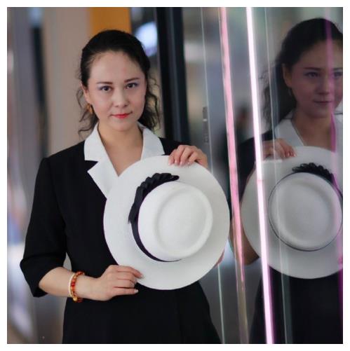 她是雍正王朝这部男人戏里最漂亮的女演员惊鸿一瞥后没消息