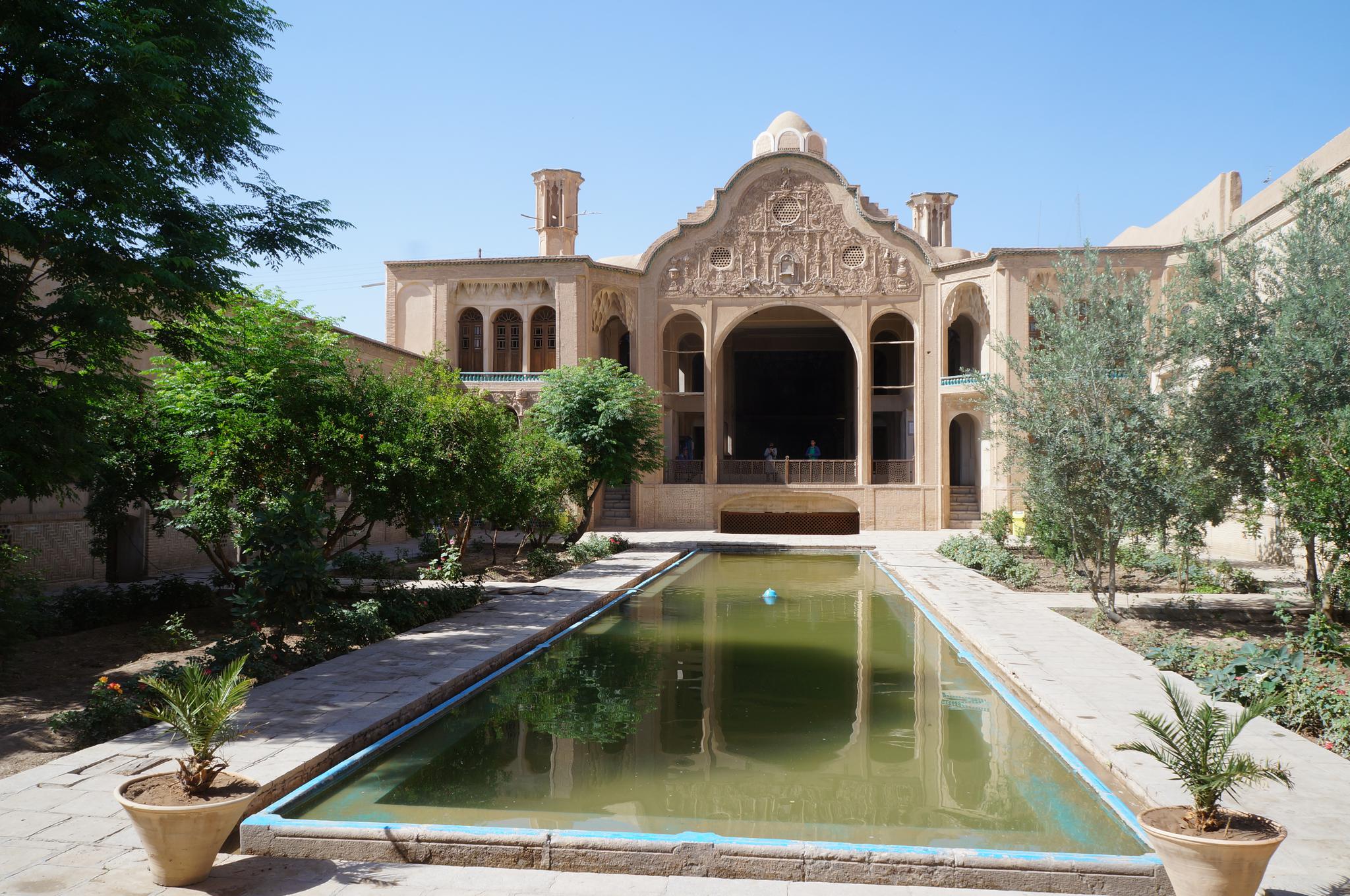 游览 西亚 伊朗 卡尚 布鲁杰尔迪古宅|卡尚|杰尔|古宅_新浪新闻