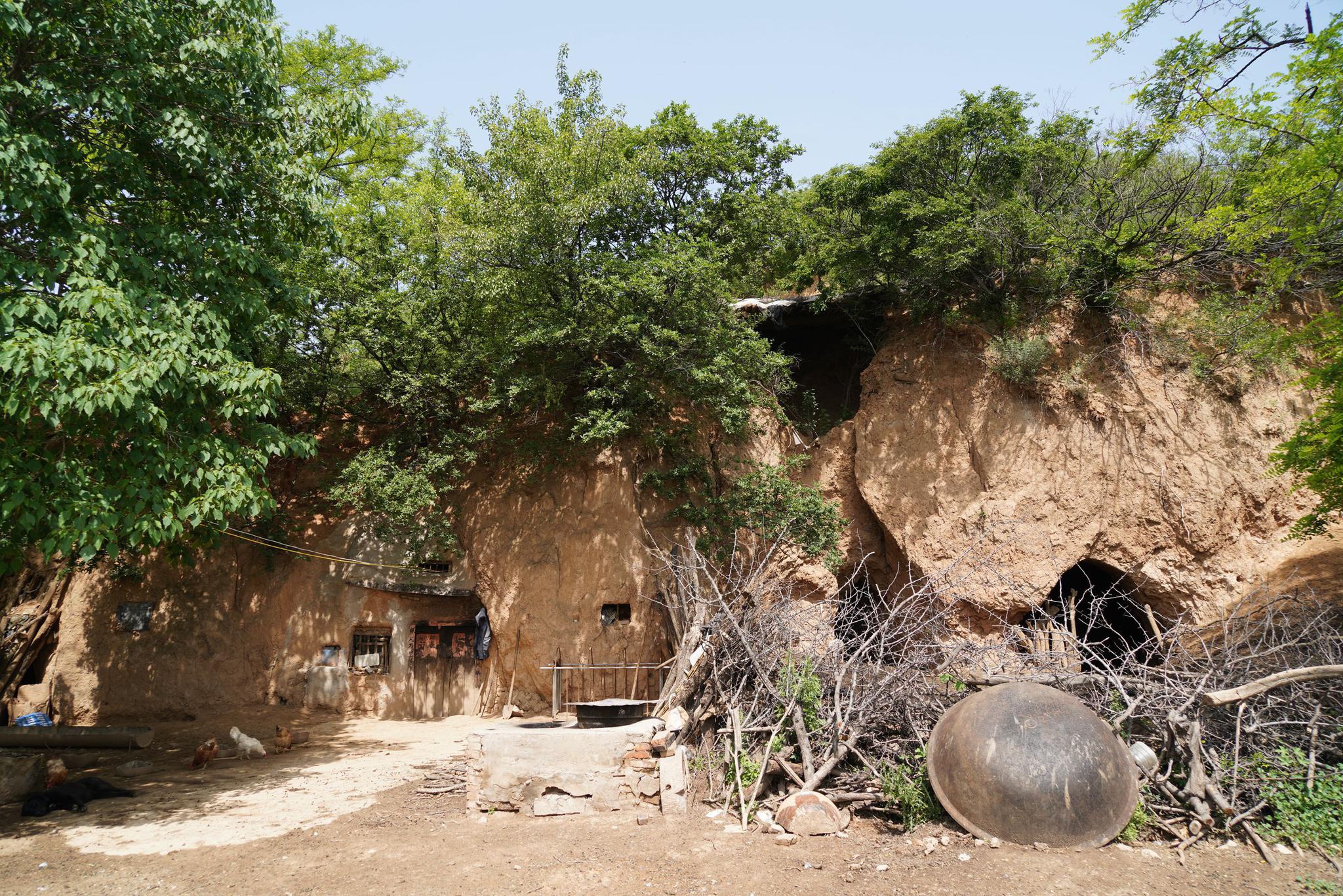 58岁农民大哥隐居深山40年人称世外高人处世之道有意思