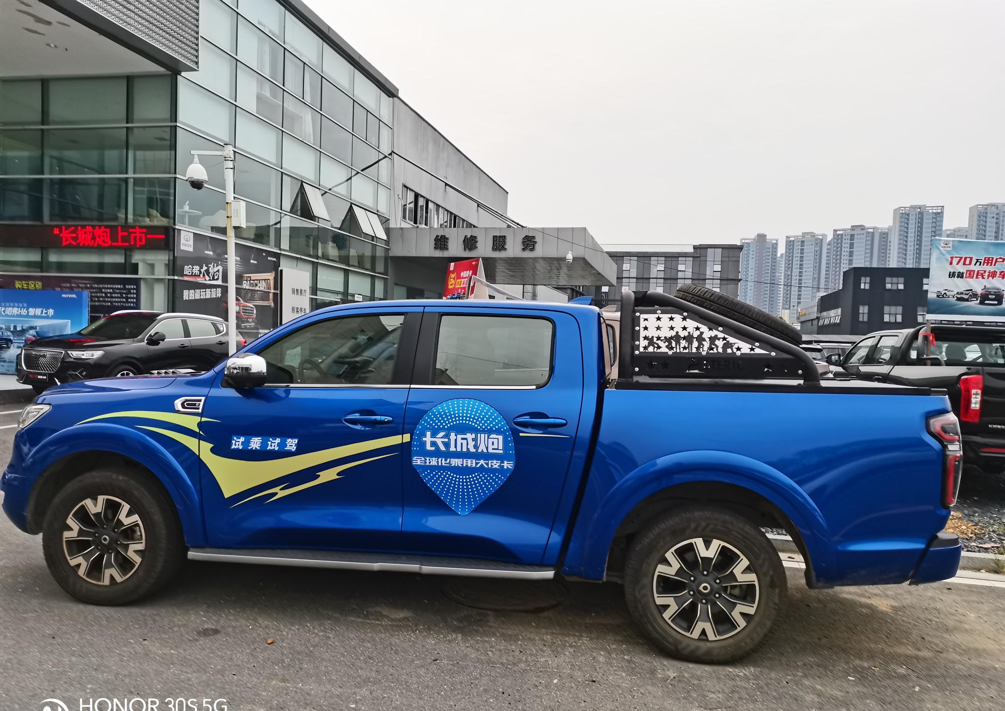 长城炮也是在皮卡界比较受欢迎的一辆皮卡,且不说它的拖车钩事件闹得