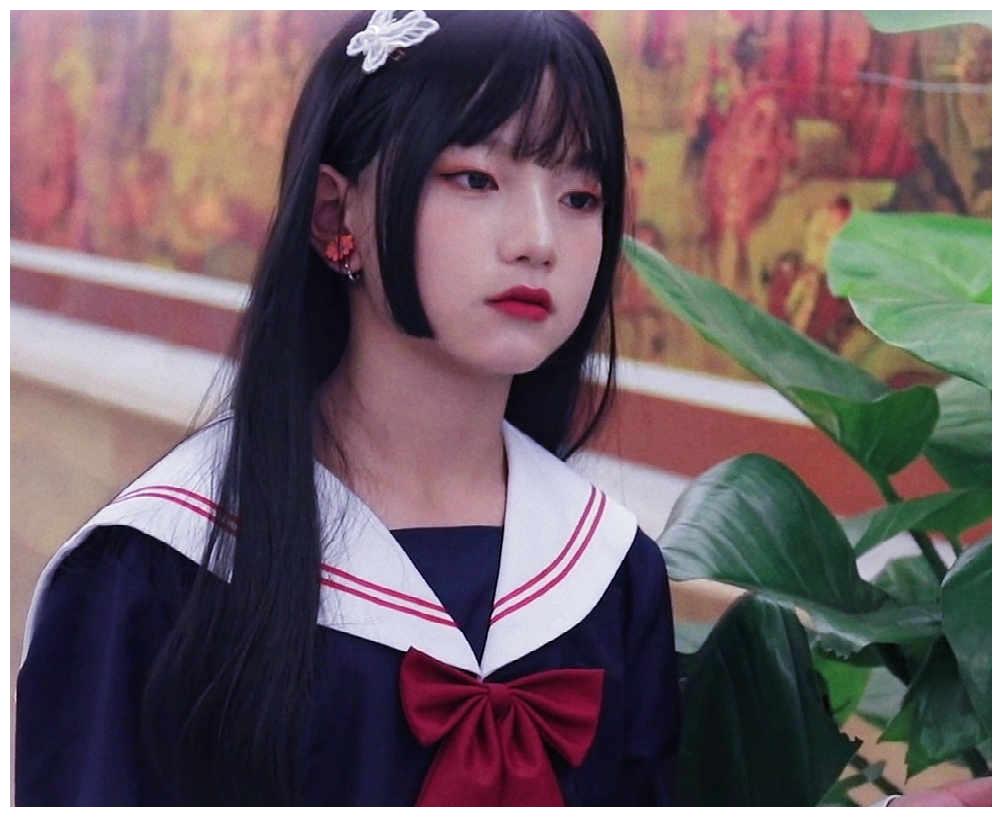 tf师弟团齐穿女装,少年裙摆翩翩,有几个比易烊千玺他们还美