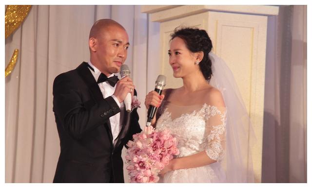 三段恋情两度婚姻因打人入狱40岁荣获大猪蹄子之称