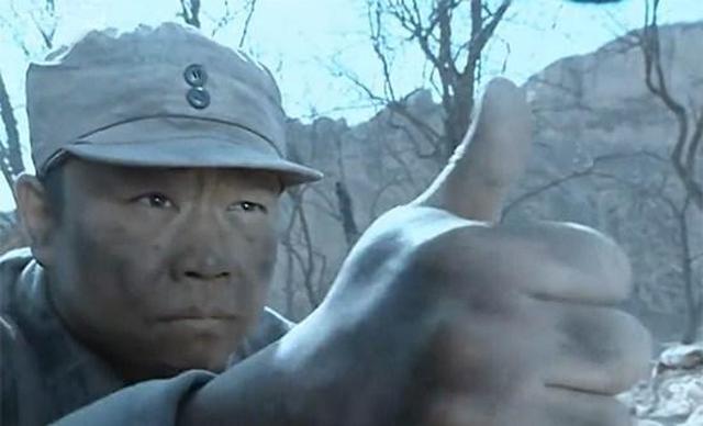 在构筑迫击炮阵地前,新一团需要往前推进500米远.