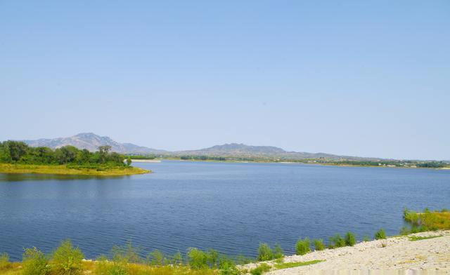 秋游行唐口头水库:建议收藏等明年夏天来郊游避暑