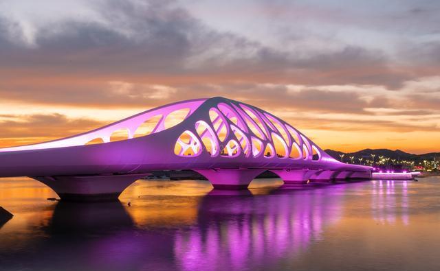 青岛西海岸三大网红景点,最受年轻人欢迎,你去过几个?