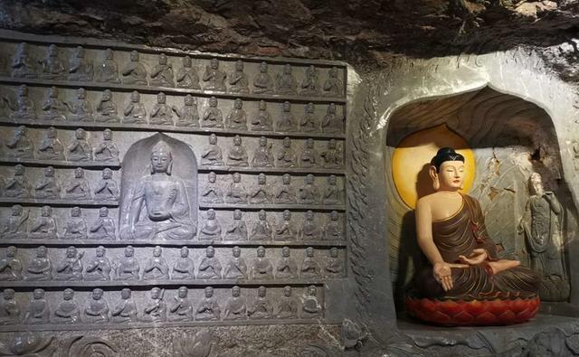 桂林一寺庙爆红因为万佛岩在当地闻名国内游客却很少知道