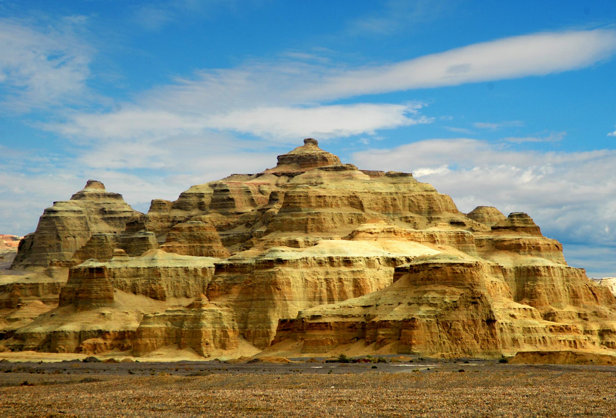 地球上如火星一般的地方,雅丹地貌,大漠浩瀚|火星|地球|大漠_新浪新闻
