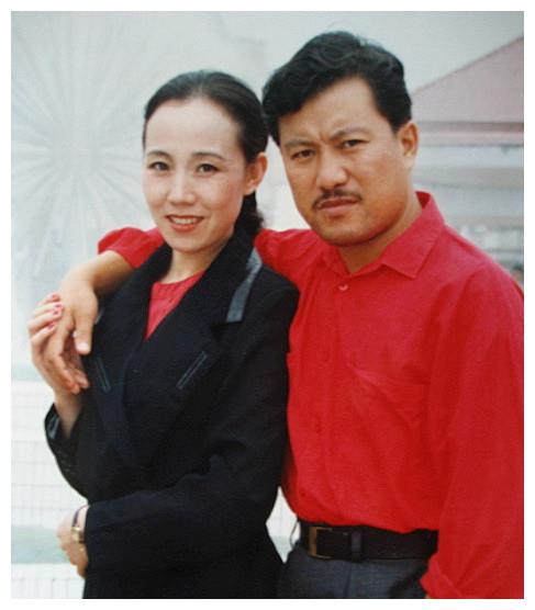 播出28年:6位演员已过花甲,时代记忆难复制|上海一家人|谢园|李羚