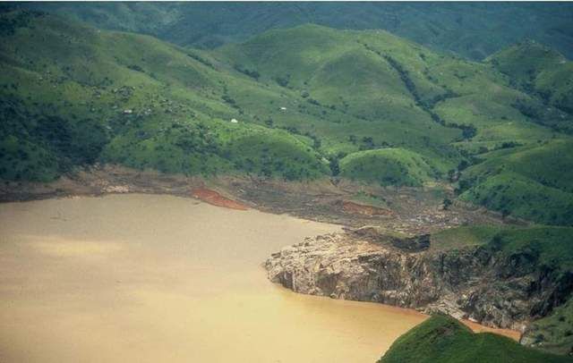 可怕的畸形爱!12个真实而恐怖的历史故事,你能坚持看到第几个?休闲区蓝鸢梦想 - Www.slyday.coM 可怕的畸形爱!12个真实而恐怖的历史故事,你能坚持看到第几个?休闲区蓝鸢梦想 - Www.slyday.coM