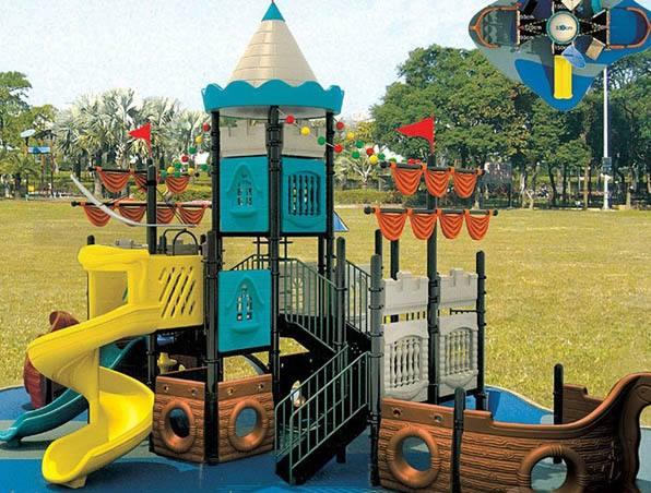 在两岁小女孩的生日派对上，单亲妈妈让熟悉的动物玩偶走进了现场休闲区蓝鸢梦想 - Www.slyday.coM