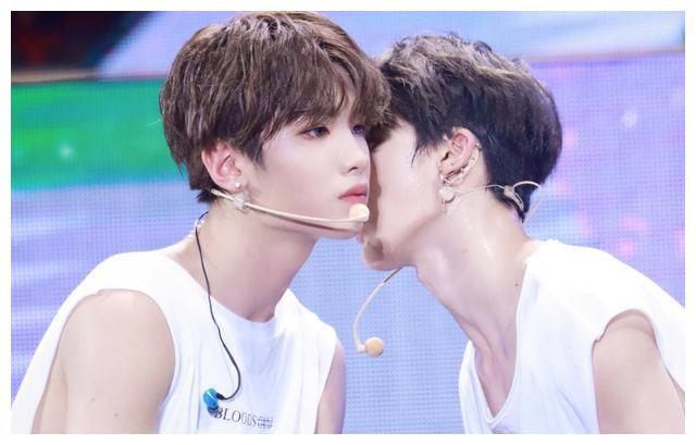 黄明昊|杨迪|范丞丞_新浪新闻