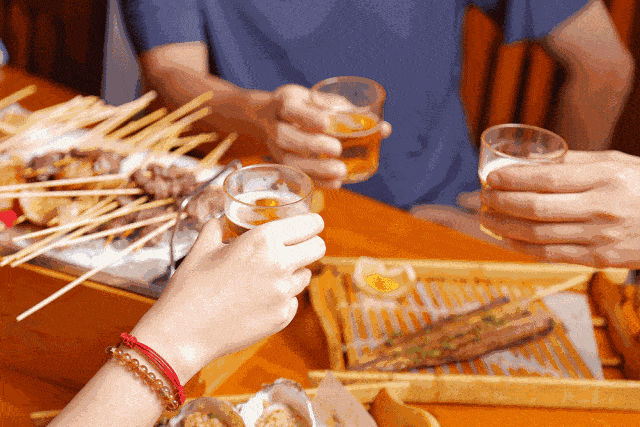 胡吃海喝,人生浪浪!就算下次还要排200桌长队,还是会来!