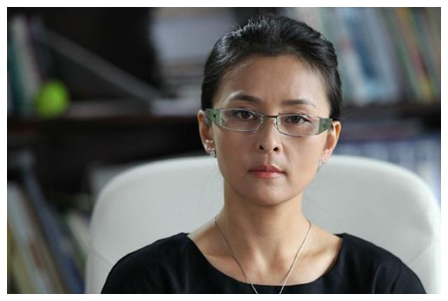 "最美琼瑶女郎"何音,与黄志忠结婚13年却被插足?现怎么样了