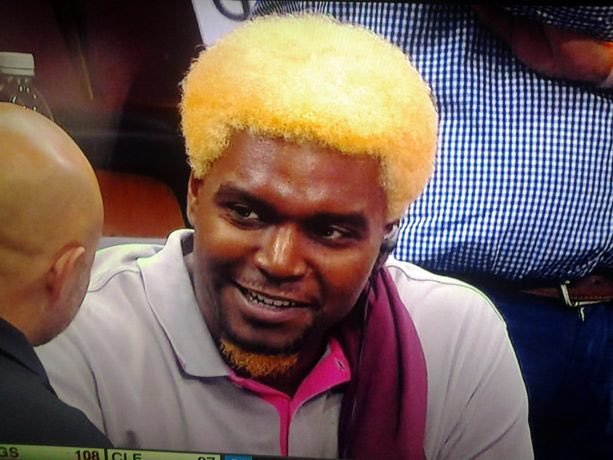 nba洗剪吹第一人!这发型真是丑到无法直视!