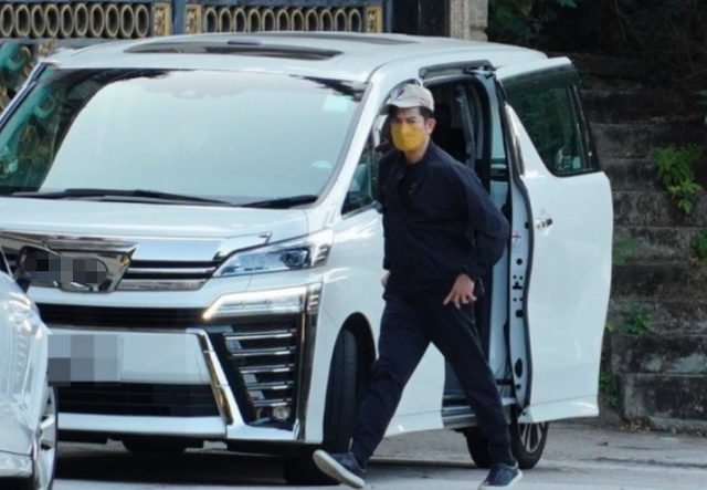 方媛带娃外出采购！4岁女儿个头高挑好可爱，郭富城疑似当街发飙休闲区蓝鸢梦想 - Www.slyday.coM