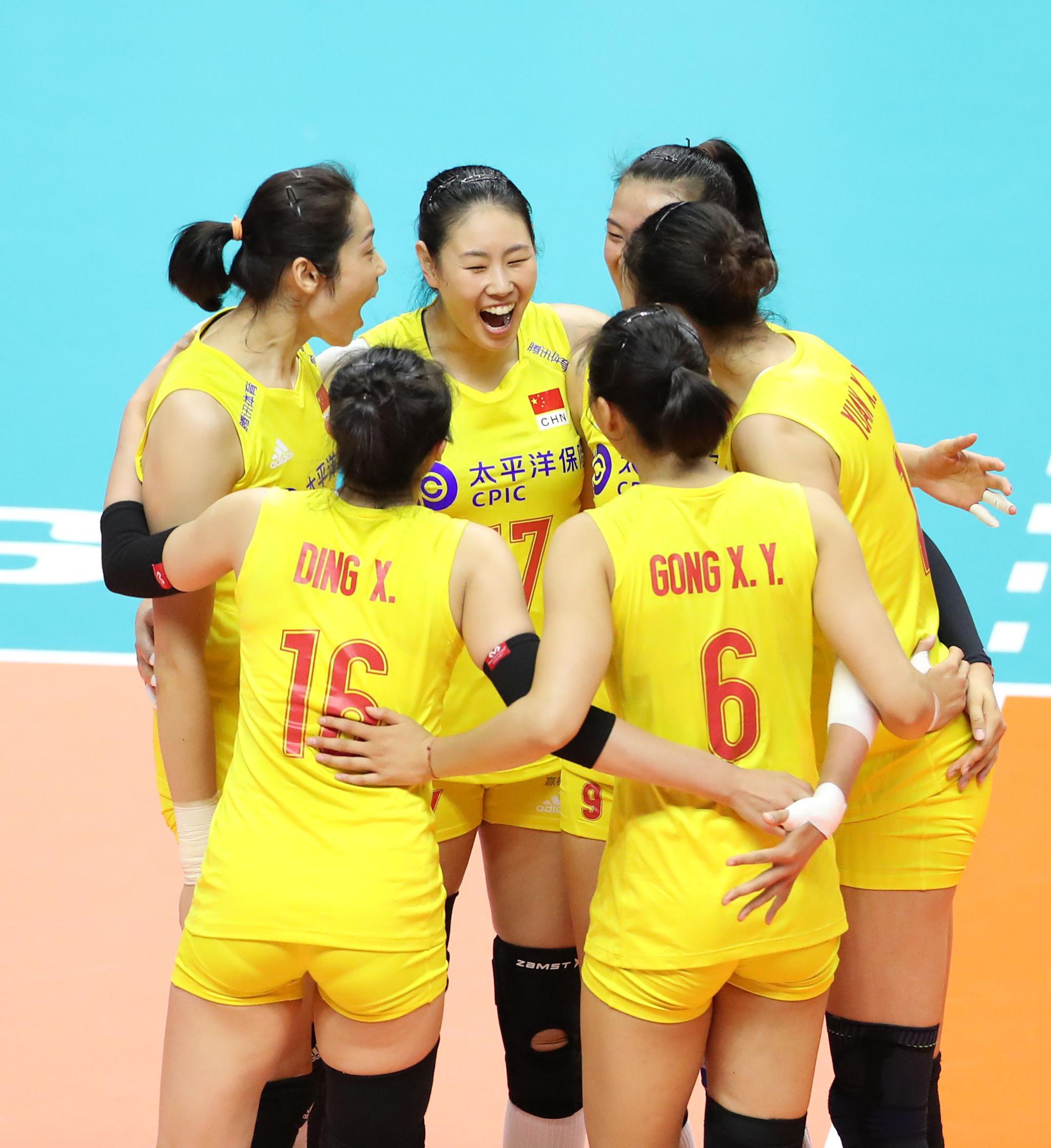 当日,在日本札幌举行的2019年女排世界杯赛第二阶段a组循环