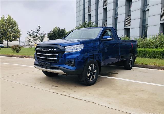 首创货箱侧蹬车踏板长安凯程f70单排皮卡实车曝光