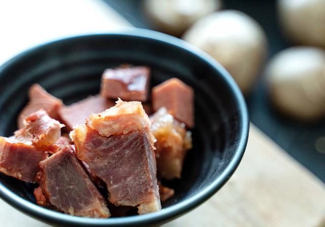 原汁原味的白卤牛肉鲜香味足做法简单