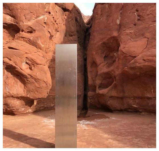 美犹他州出现神秘柱体,宛如电影《2001太空漫游》场景