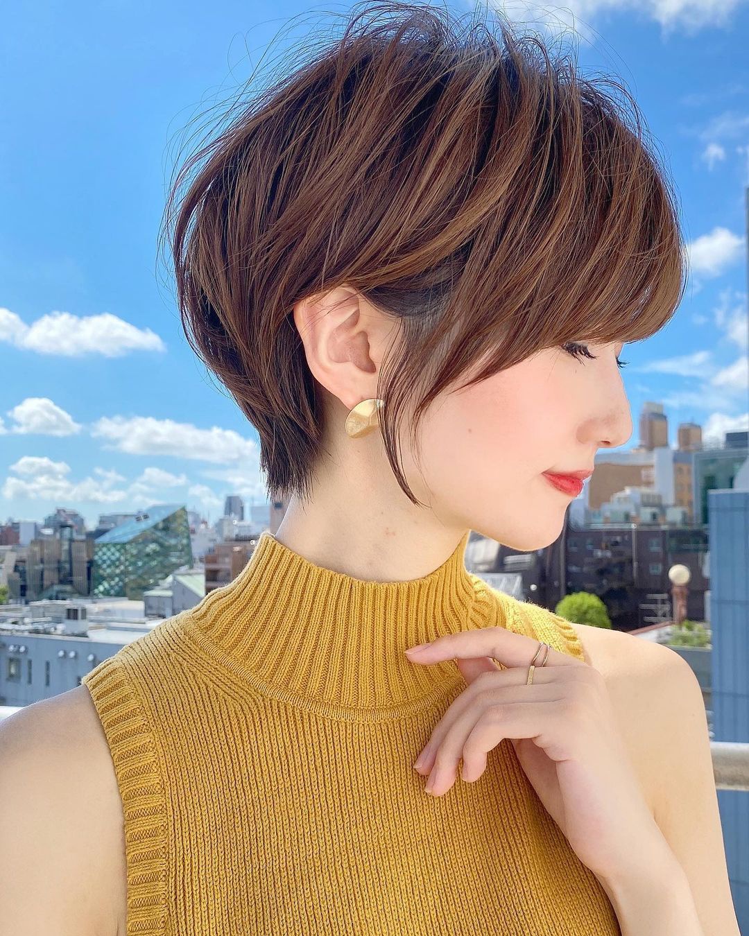 女人30岁别烫羊毛卷,太老气,有这10几款就够了|发型|羊毛|短发_新浪