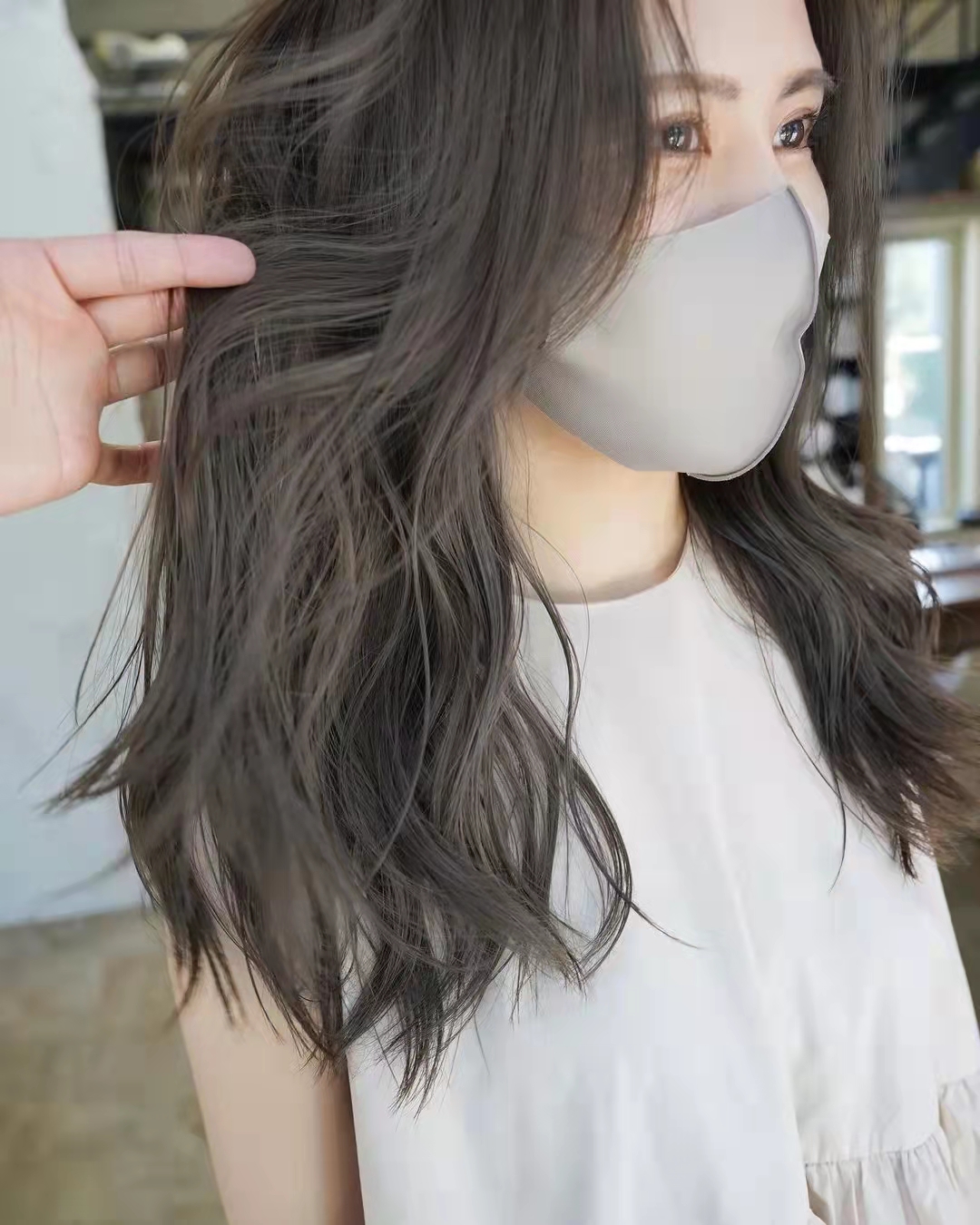 三种显白又高级的头发颜色有质感掉色慢无需漂发时尚又显年轻