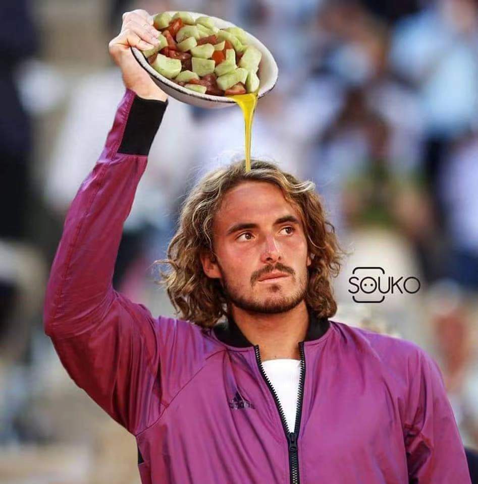 笑翻！希腊网坛美男子又教人美发，这样做真的对头发好吗？休闲区蓝鸢梦想 - Www.slyday.coM