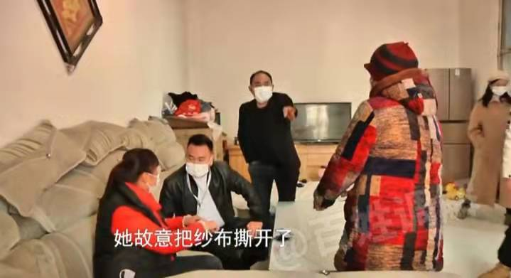 儿媳控诉婆婆是第三者，插足她的婚姻生活，婆婆：儿子被她气傻了休闲区蓝鸢梦想 - Www.slyday.coM