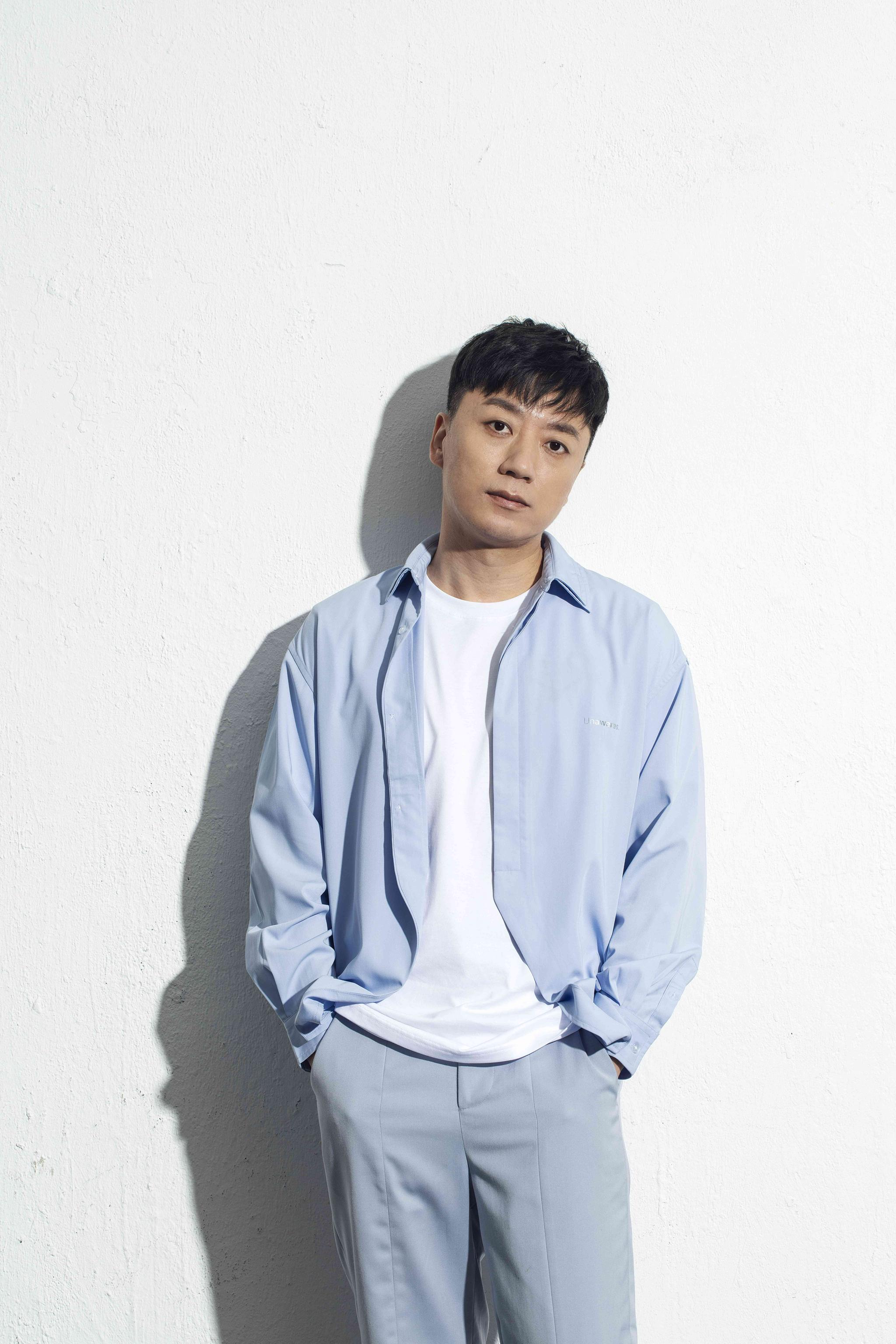 张磊全新专辑作品陆续释出 新歌尝试摇滚风格释放别样自我