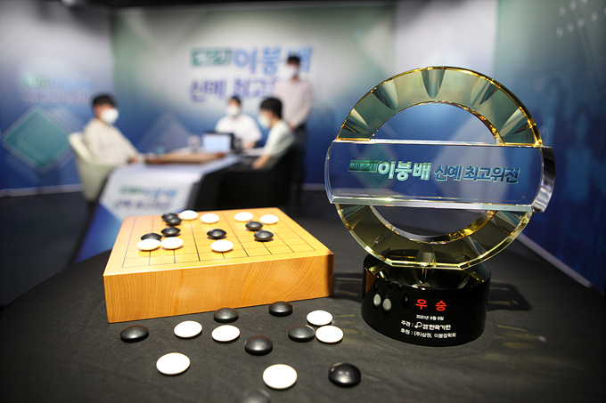 定段111天夺冠 金凡瑞震动<a href=