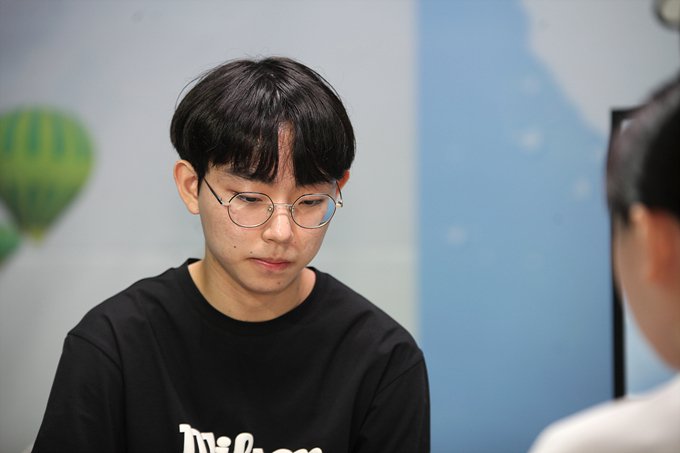 今日赛讯6月1日:申真谞负姜东润无缘决赛 围乙周睿羊负周贺玺