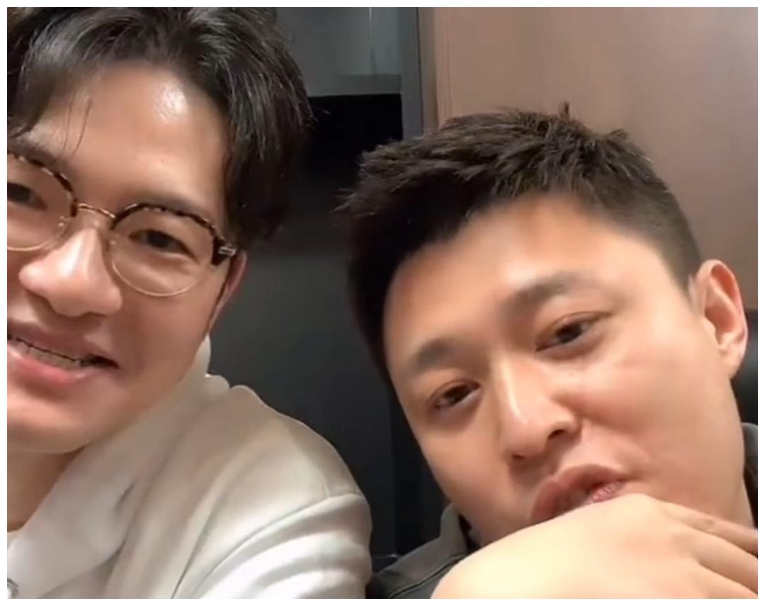 德云社李鹤东直播时披露尚九熙何九华并非仇人粉丝都被套路了