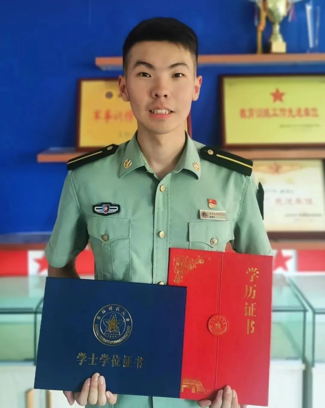 军校毕业生,出征!