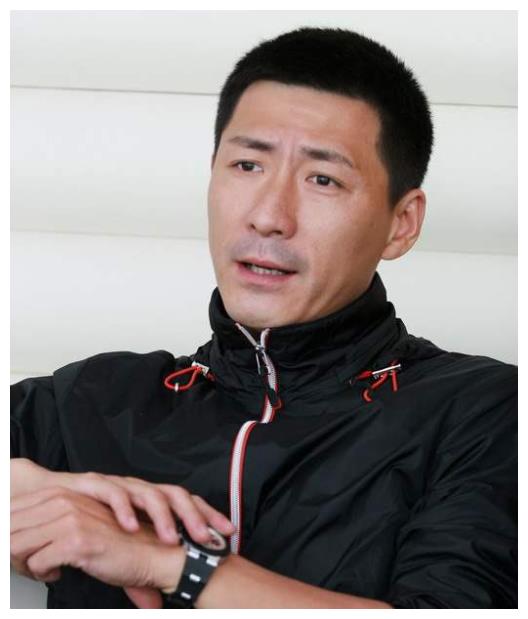 张子键自离婚之后也一直帮前妻治疗,经常几十万地资助前妻.